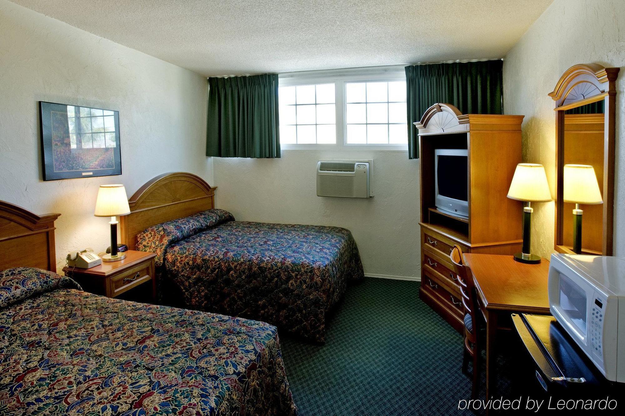 Americas Best Value Inn Loma Lodge Сан-Диего Экстерьер фото